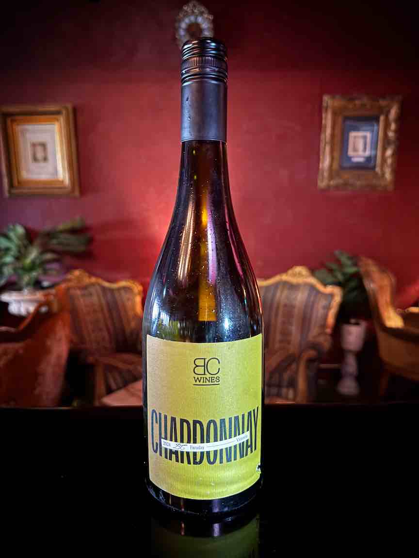 chardonnay, cocktail bar